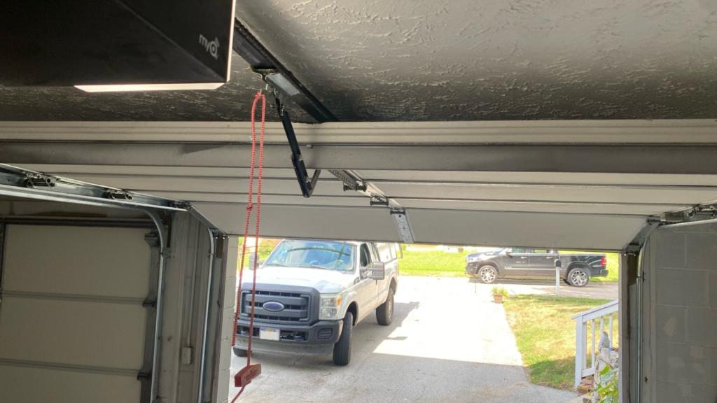 Garage Door Maintenance Lincoln, NE