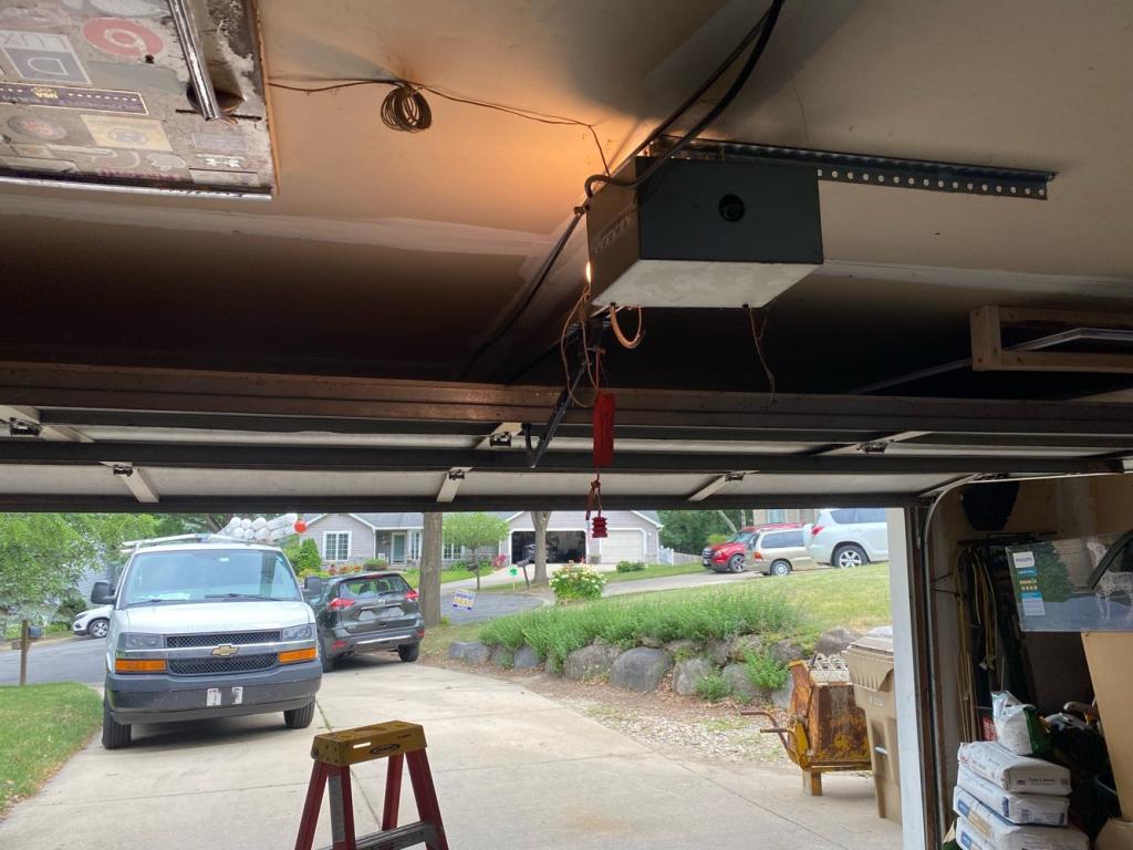 Garage Door Opener Repair Fremont